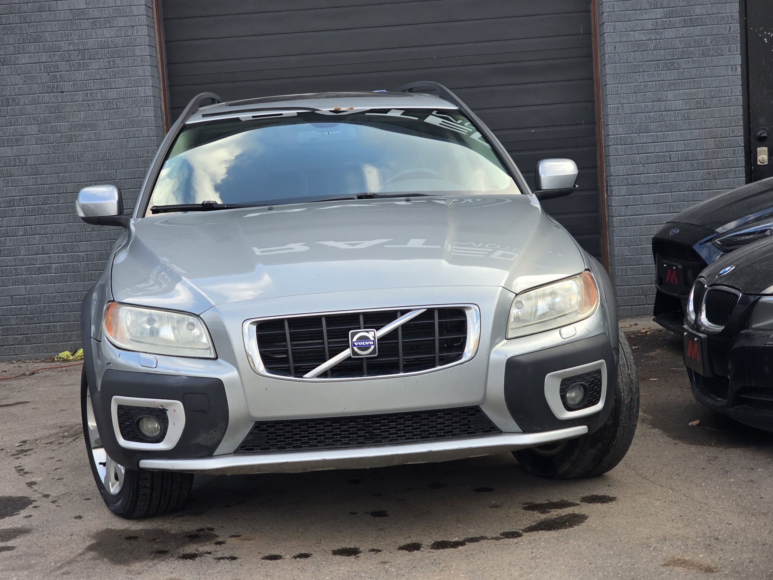 2008 Volvo XC-70 3.2