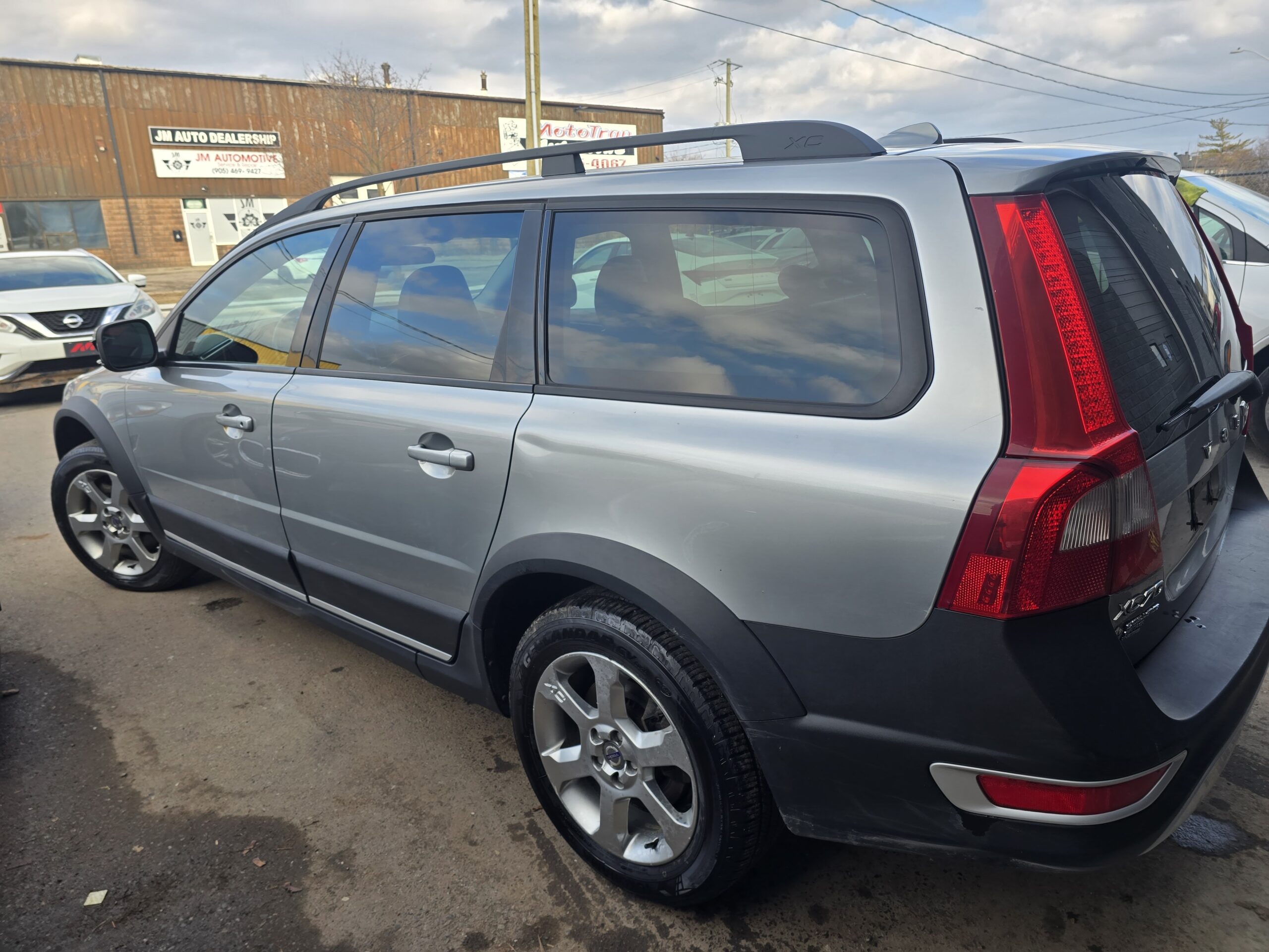 2008 Volvo XC-70 3.2