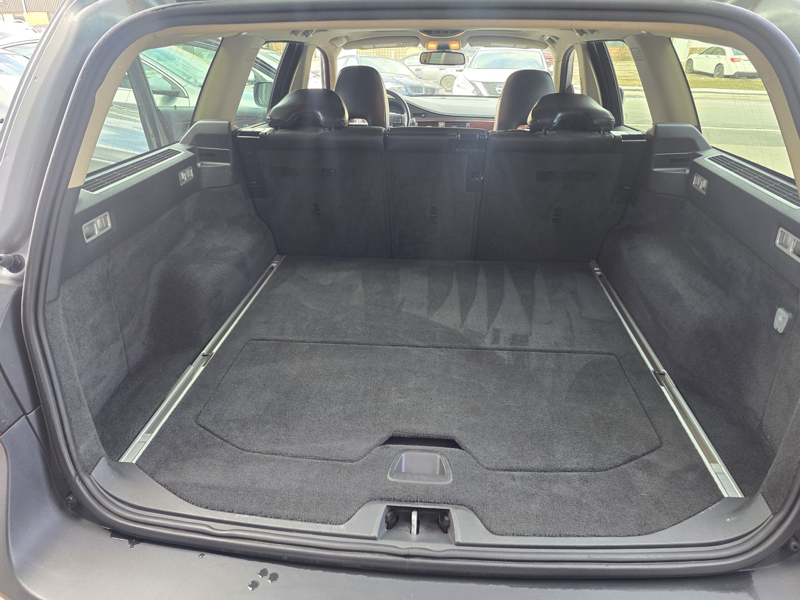 2008 Volvo XC-70 3.2