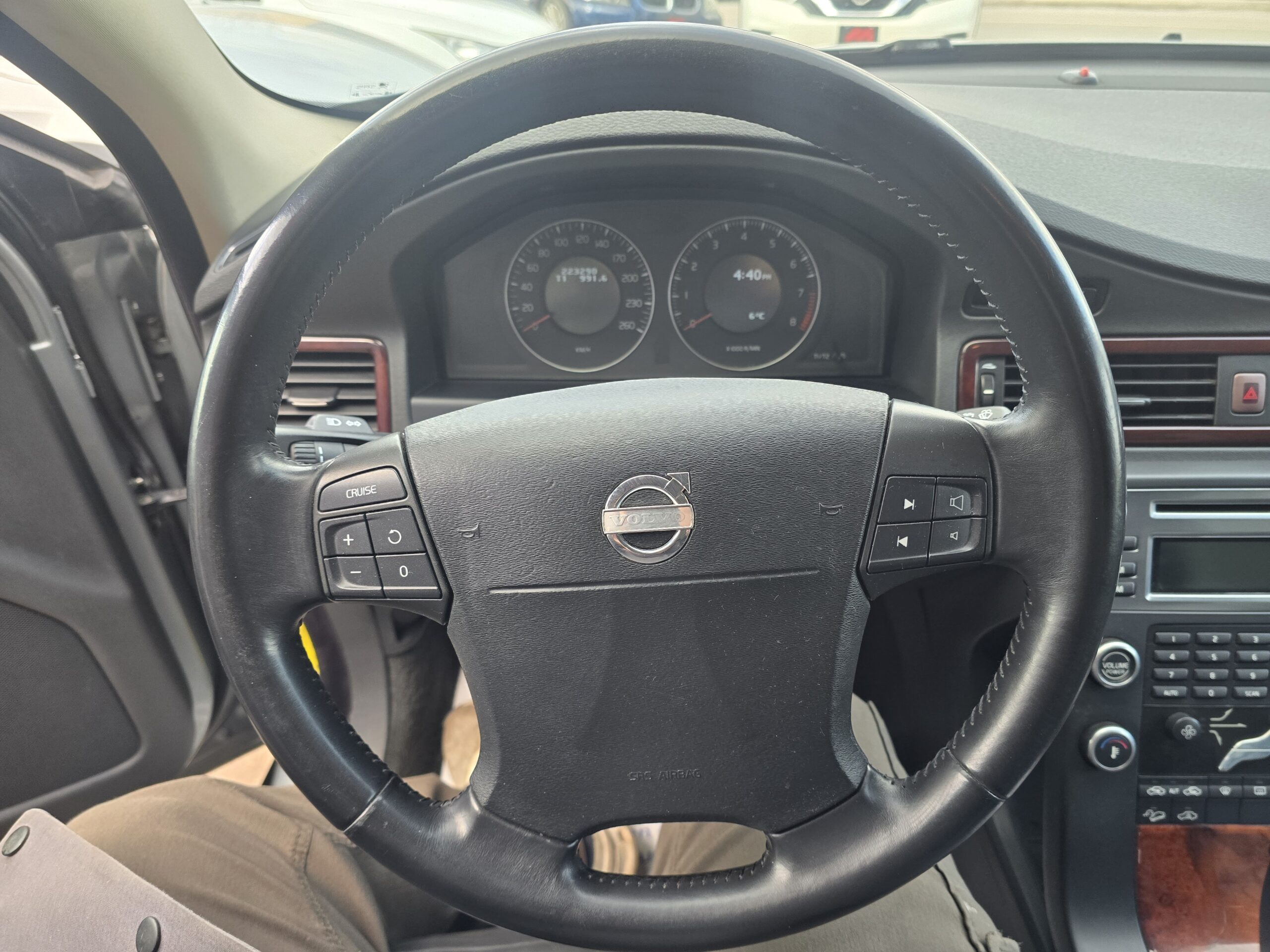 2008 Volvo XC-70 3.2