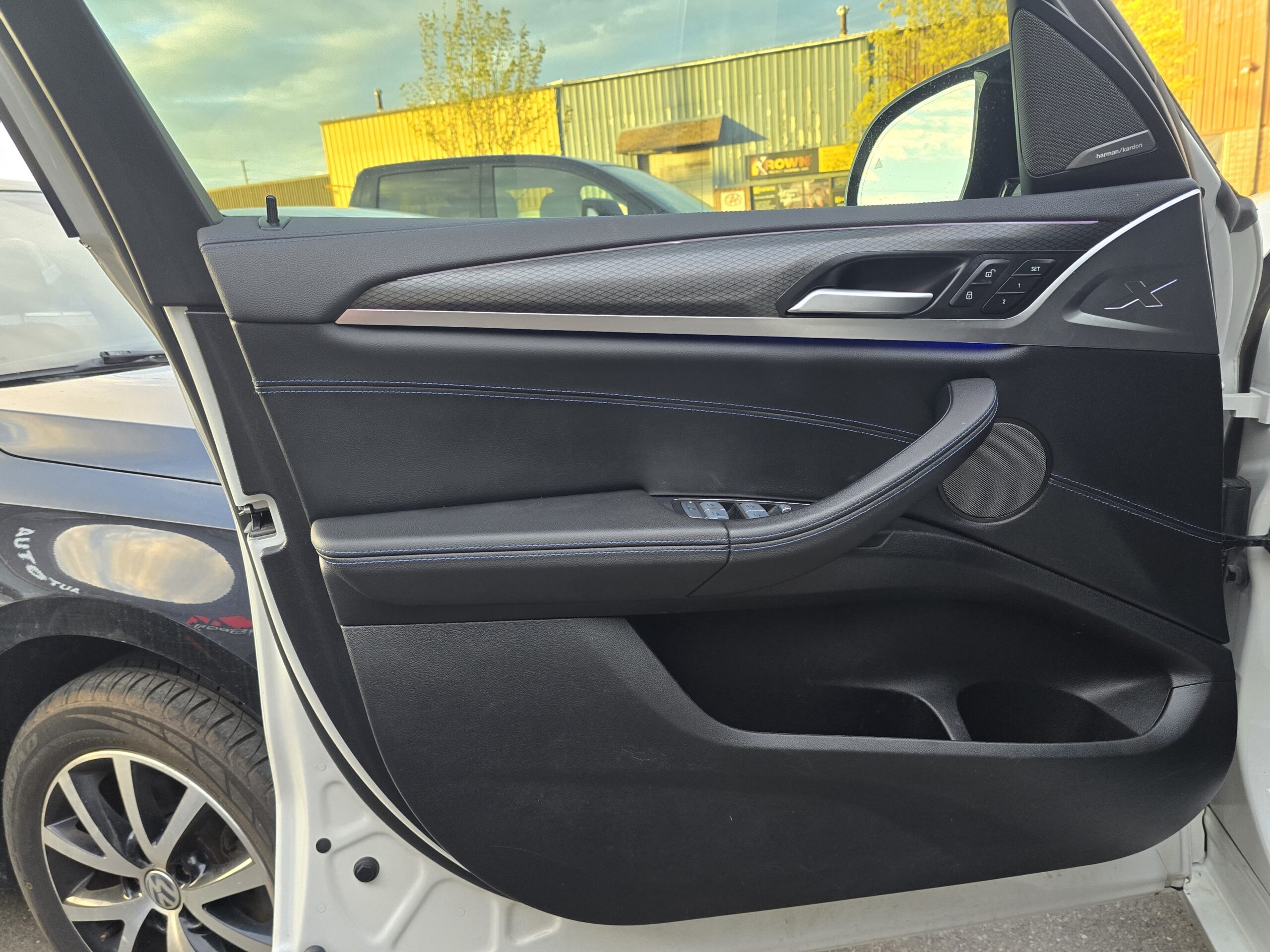 2023 BMW X3 M40i