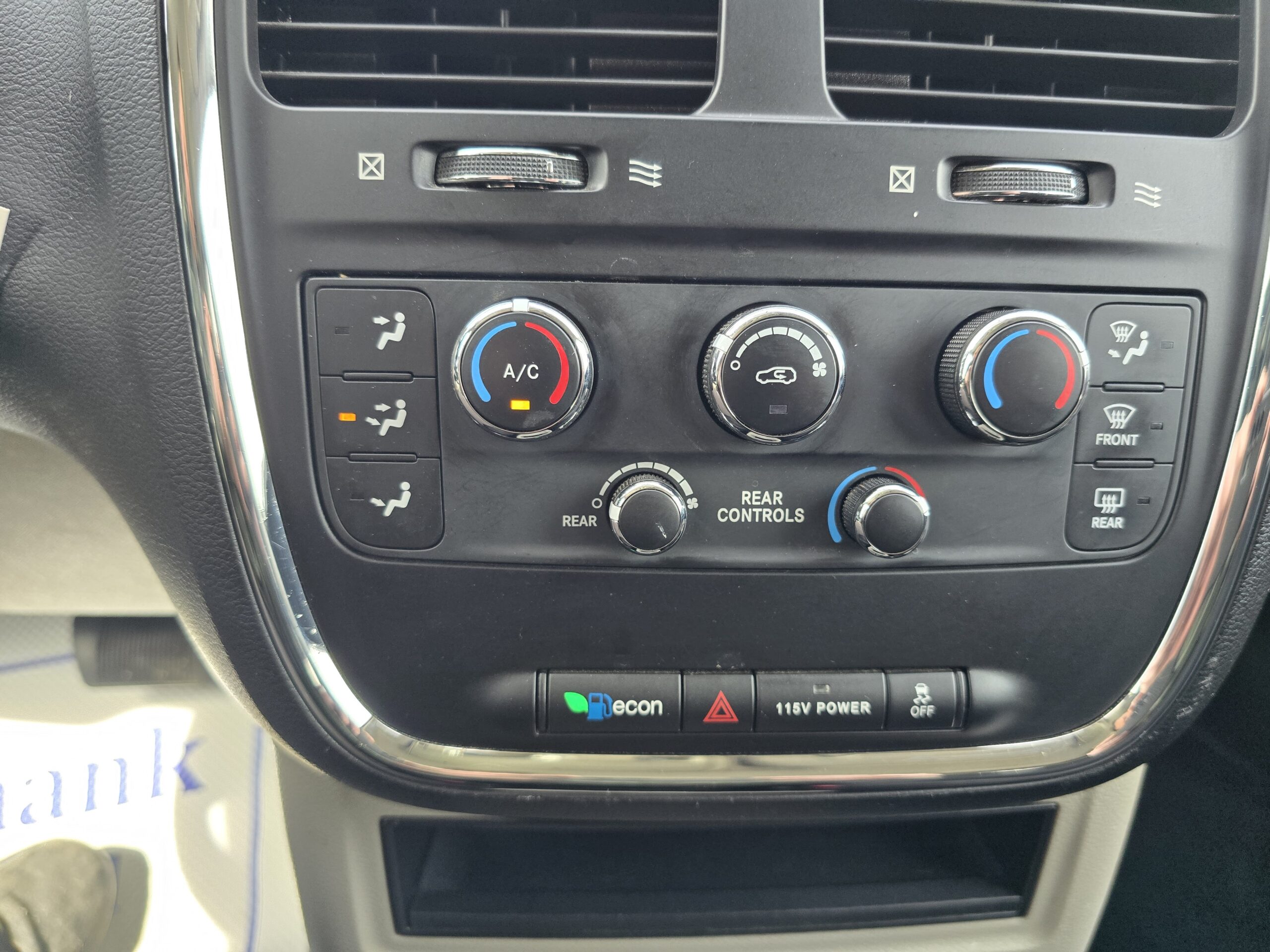 2013 Dodge Grand Caravan SXT Stow n Go