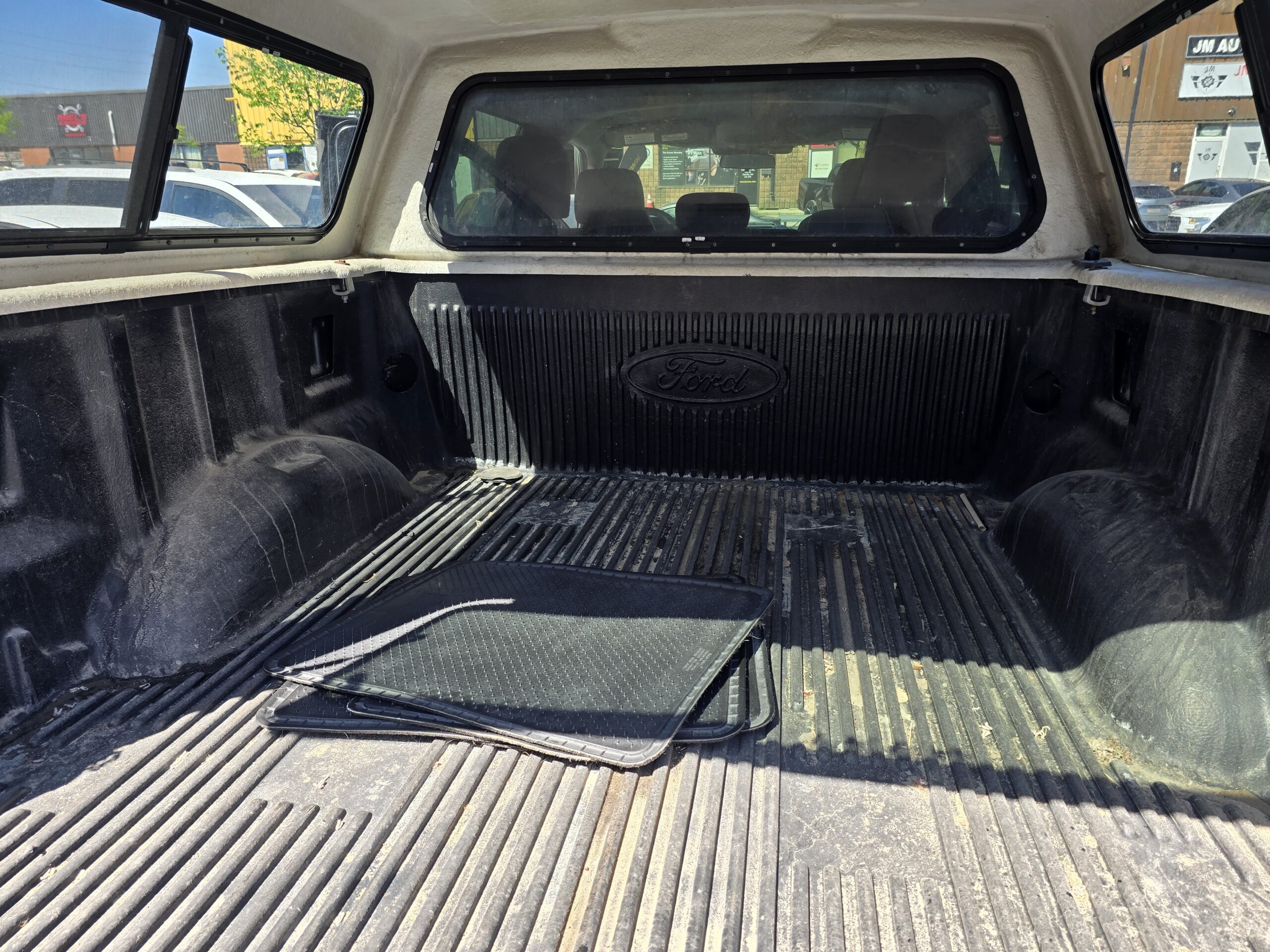 2016 Ford F-150 XLT SuperCrew 4WD 5L V8