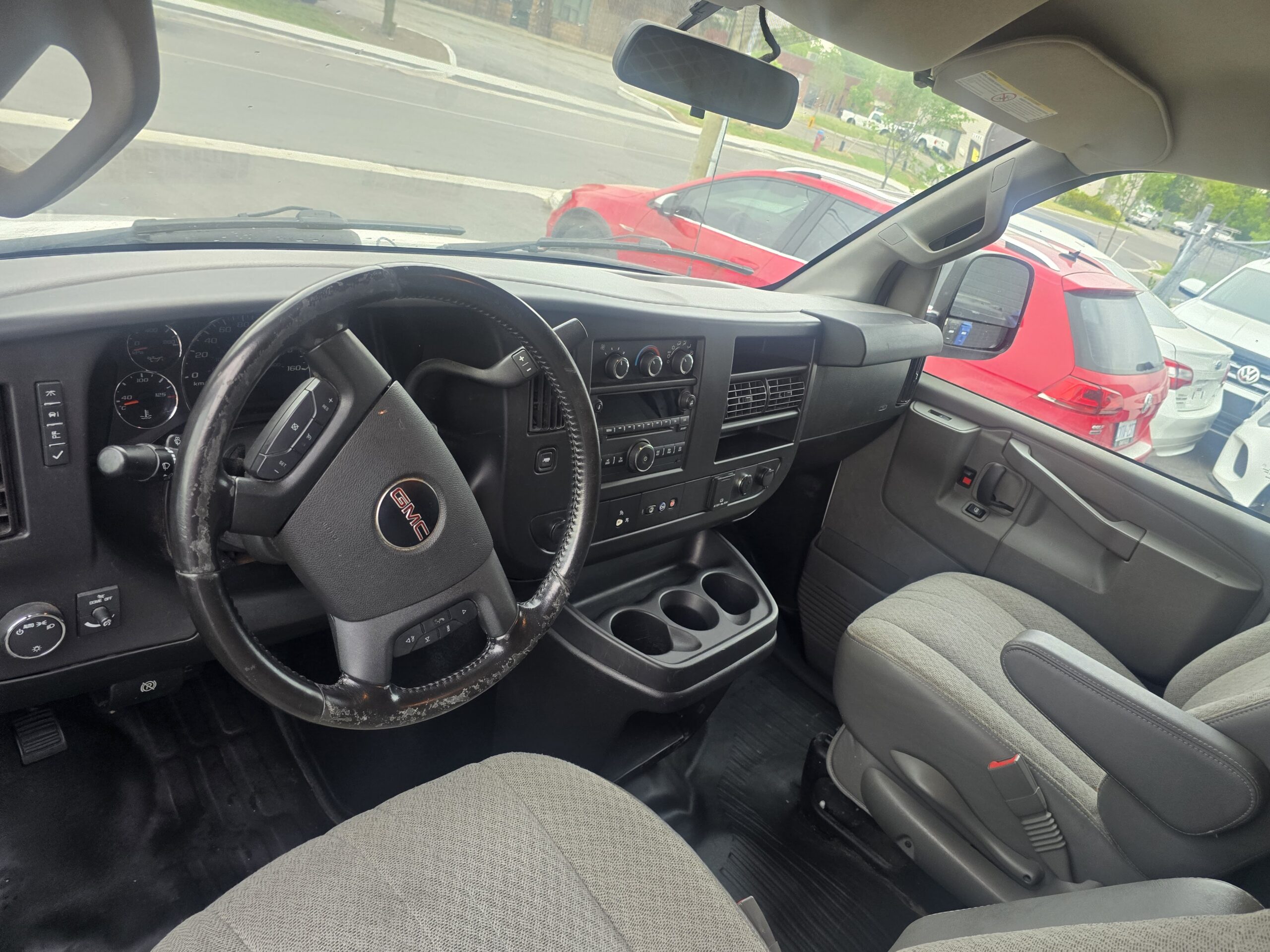 2021 GMC Savana Cargo Van