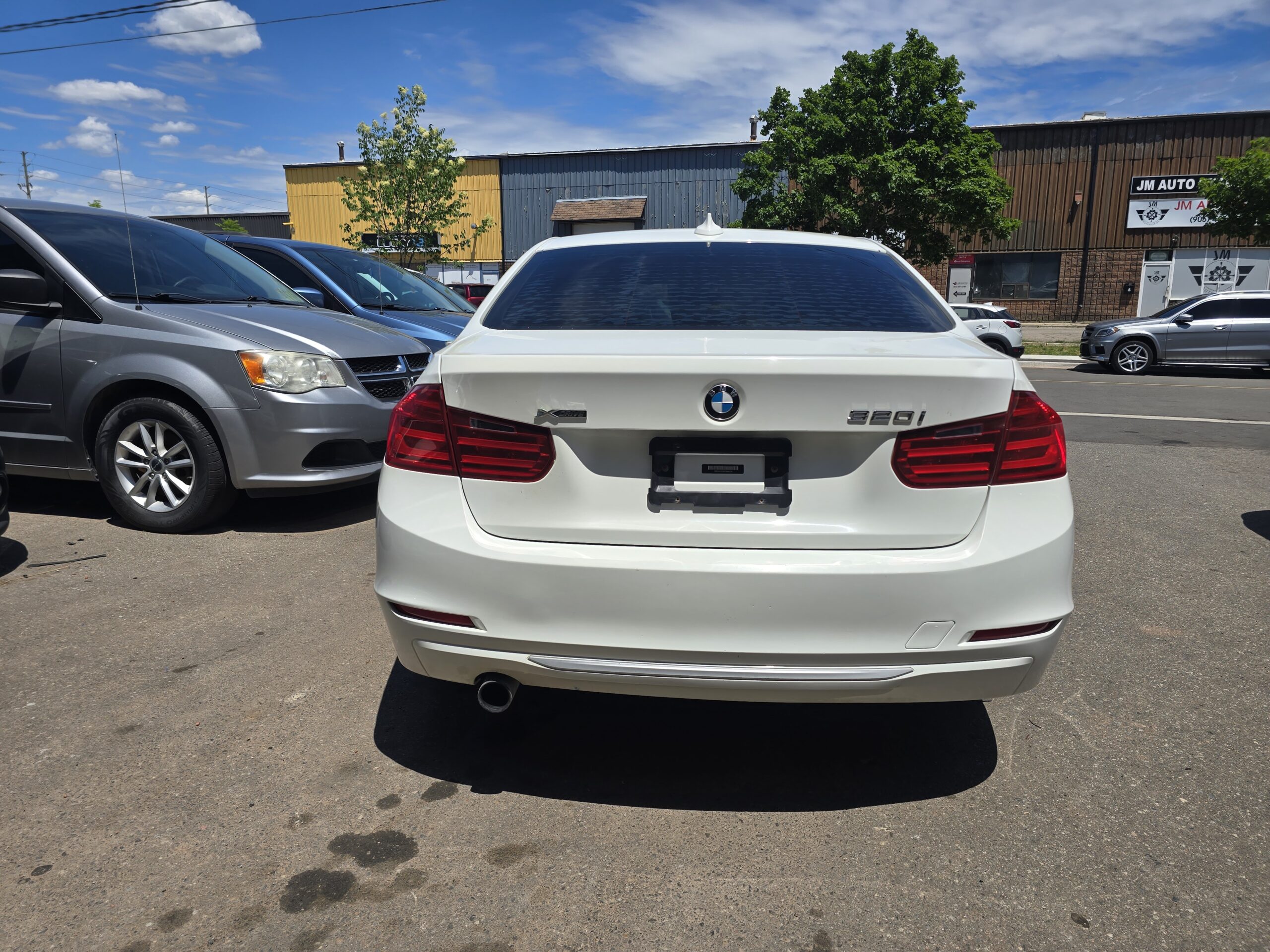 2014 BMW 320i xdrive CERTIFIED