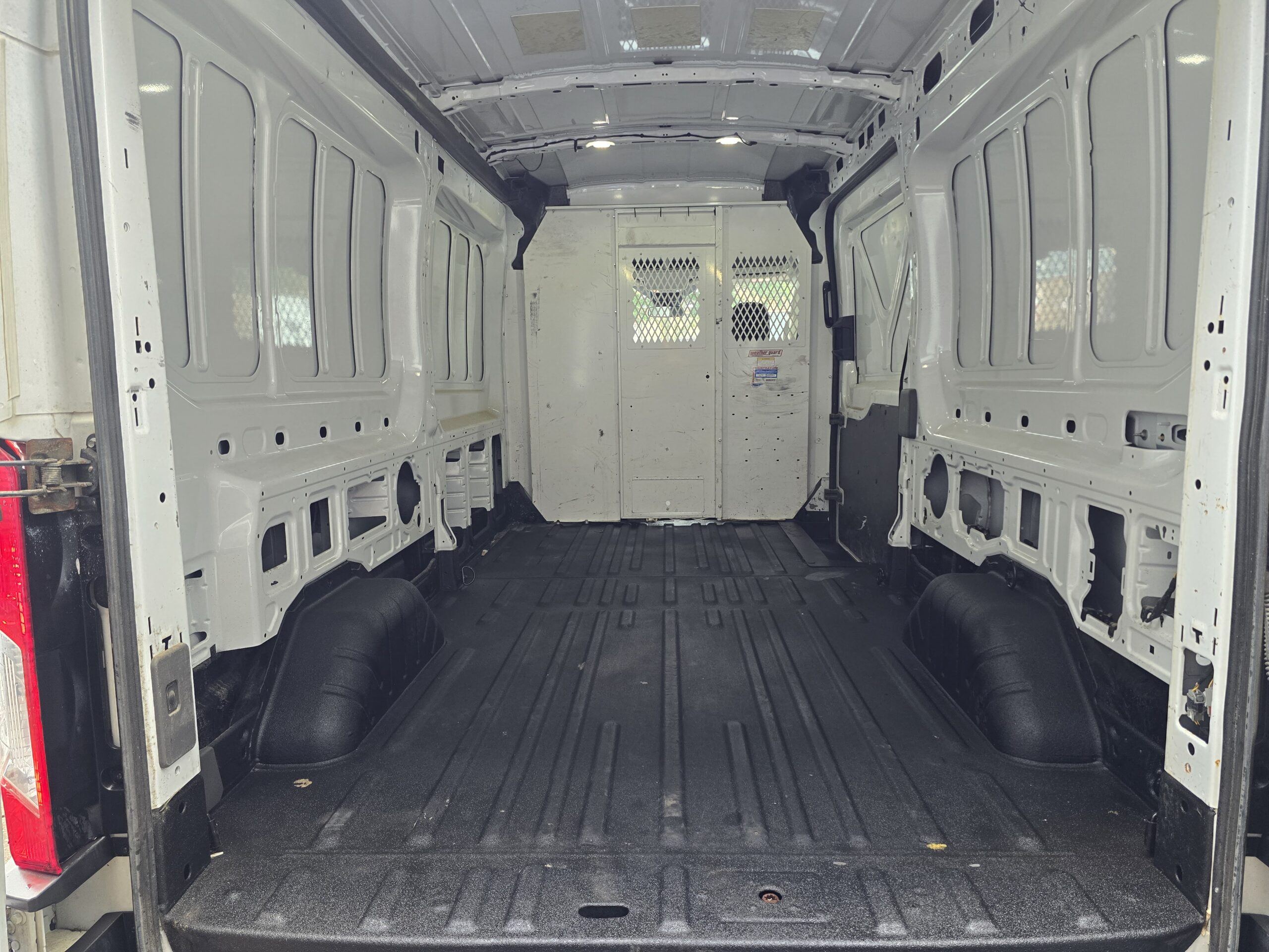 2020 Ford Transit Cargo Van T-150 Med Roof AWD CERTIFIED