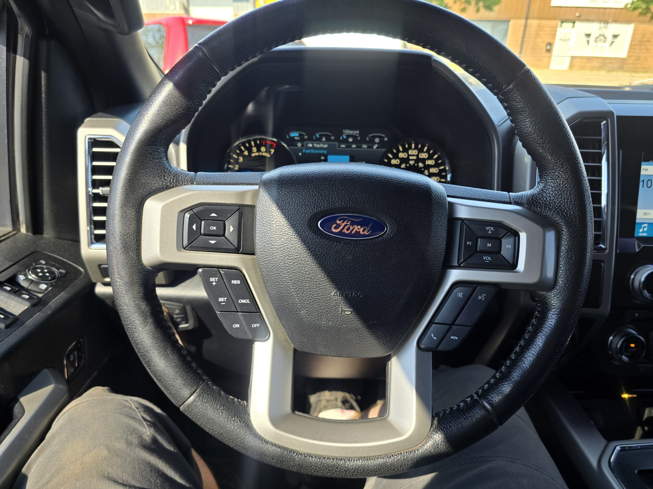 2016 Ford F-150 Lariat FX4 SuperCrew 5L V8 ROUSH SUPERCHARGED CERTIFIED