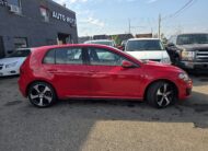 2016 Volkswagen Golf GTI Performance CERTIFIED LOW MILEAGE